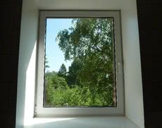 Немецкие окна Rehau Euro 70 по доступной цене - 900x900 мм. высота/ширина (Вознесенск)